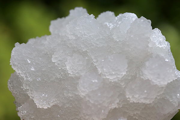 珍品レア原石！インドジャルゴン産ドゥルージークォーツ-006水晶 
