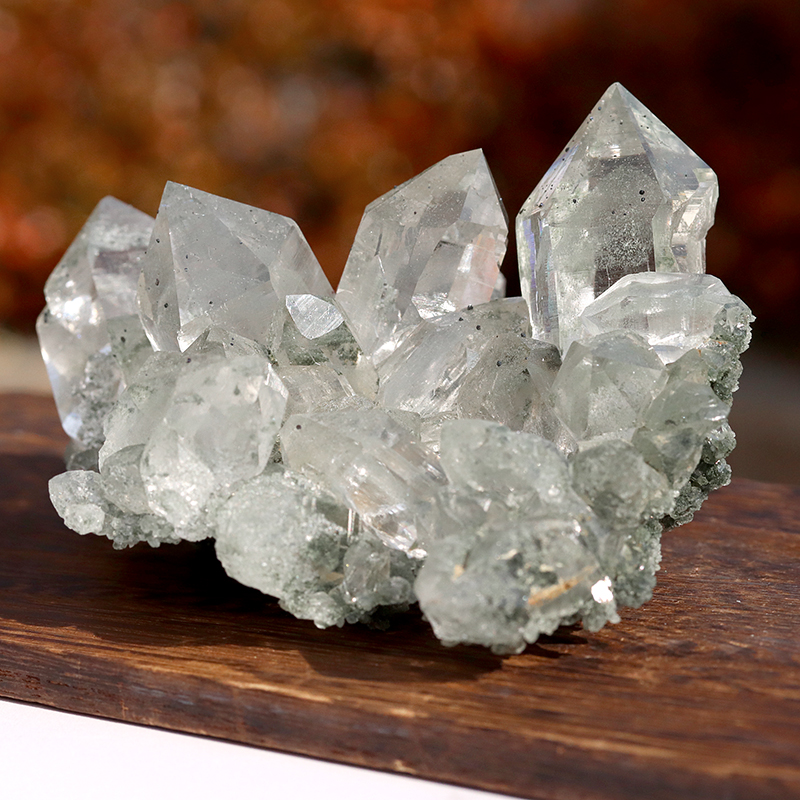 インド・マニハール産水晶クラスター（ファントムタイプ）-060水晶