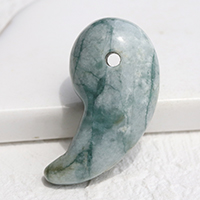 【スーパーSALE】糸魚川ブルー翡翠勾玉-016