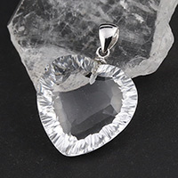 【スーパーSALE】水晶ハートカットペンダント-073
