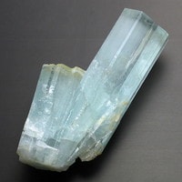 【スーパーSALE】【博物館級特選】アクアマリン原石-028（UI-26）