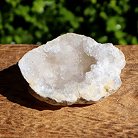 " .モロッコ産水晶ジオード-003. "