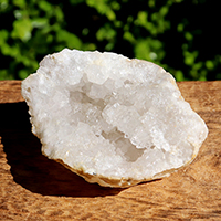 " .モロッコ産水晶ジオード-005. "