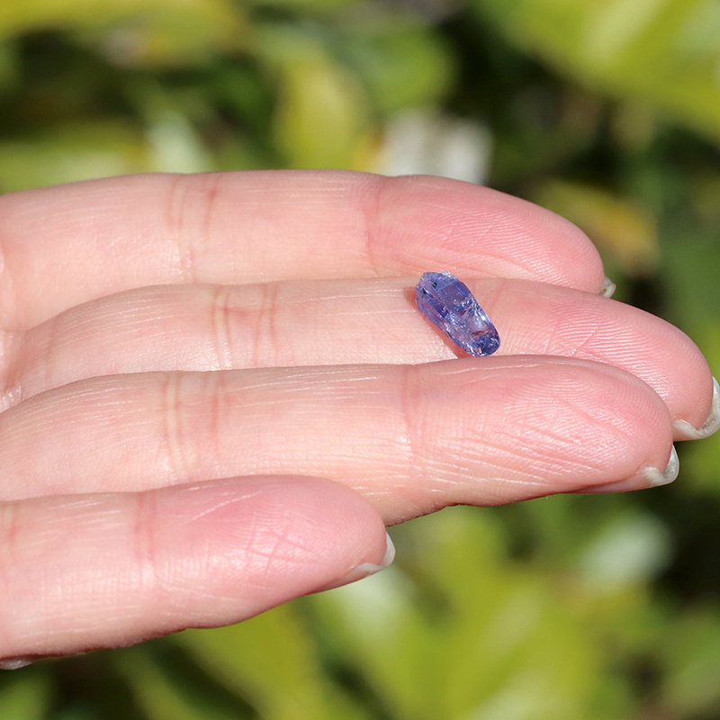 タンザナイト タンザニア産 クリスタル 水晶 原石