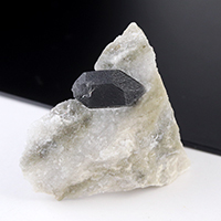 【スーパーSALE】超稀少！閉山両剣結晶！イタリア産モリオン原石（大理石母岩）-175